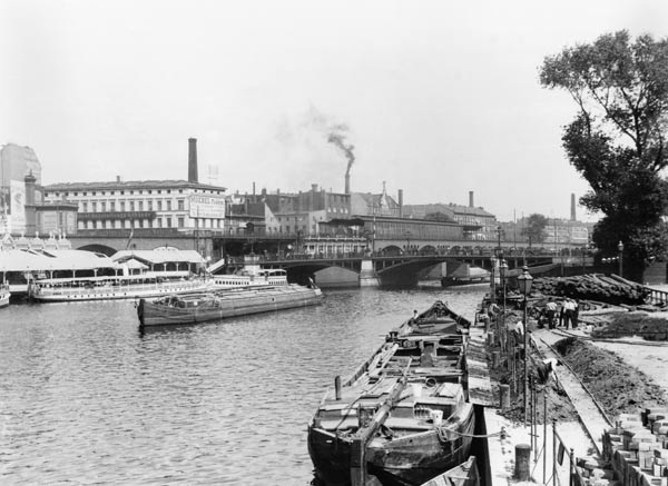 View of the River Spree, Berlin, c.1910 (b/w photo)  from Jousset