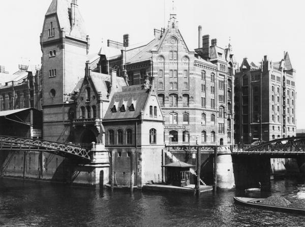 View of the Speicherstadt (warehouse city) Hamburg, c.1910 (b/w photo)  from Jousset