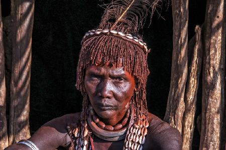Humer tribe woman