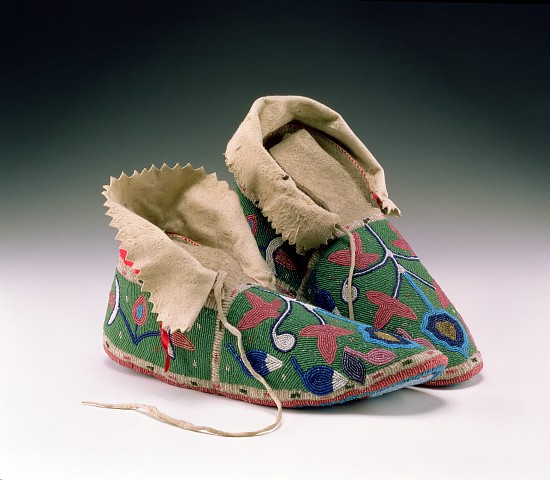 Moccasins, Eastern Sioux from American School