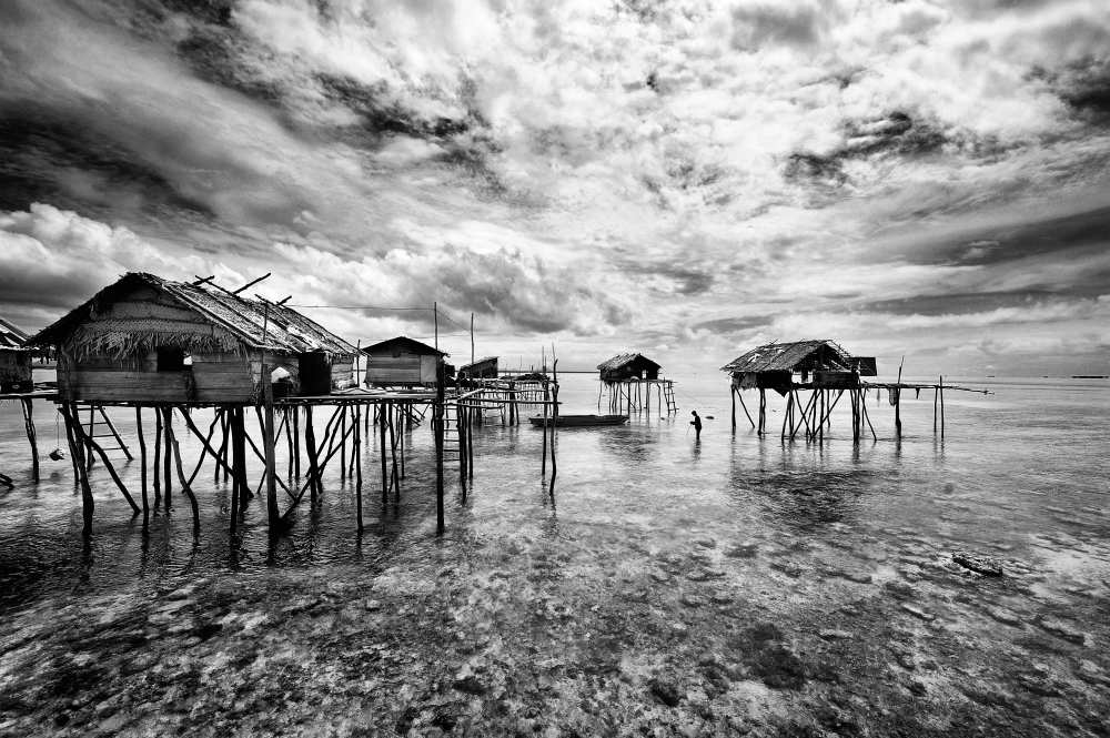 Houses  of  The  Bajau from Andreas Kosasih