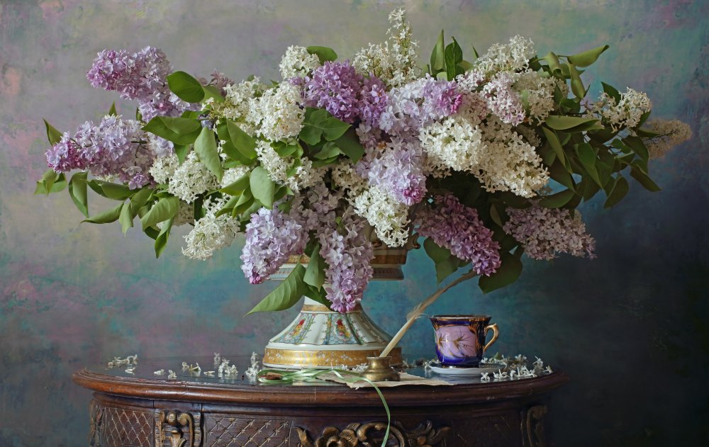 Still life with lilac flowers from Andrey Morozov