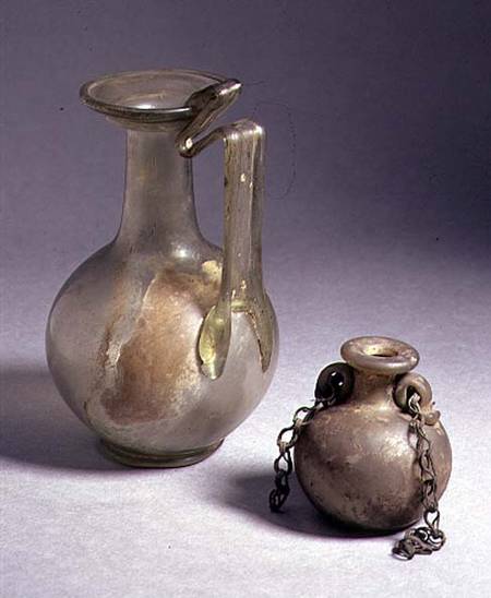 Flask, aryballos with chain from Anonymous painter