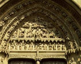 Tympanum of the south transept portal depicting the Apocalyptic Christ and the Evangelists