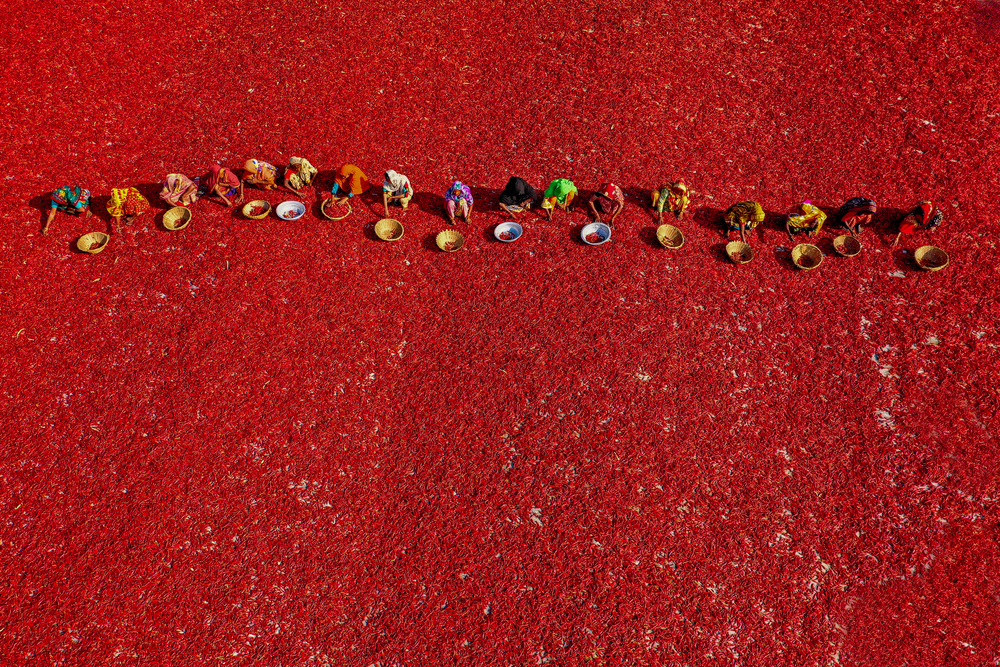 Red carpet from Azim Khan Ronnie