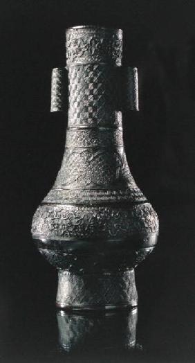 Chinese flower vase with tubular handles