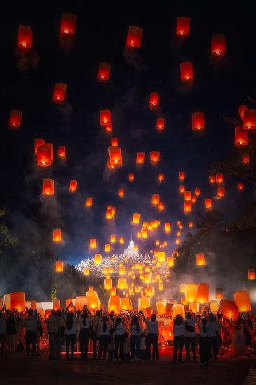 Vesak Lantern Festival