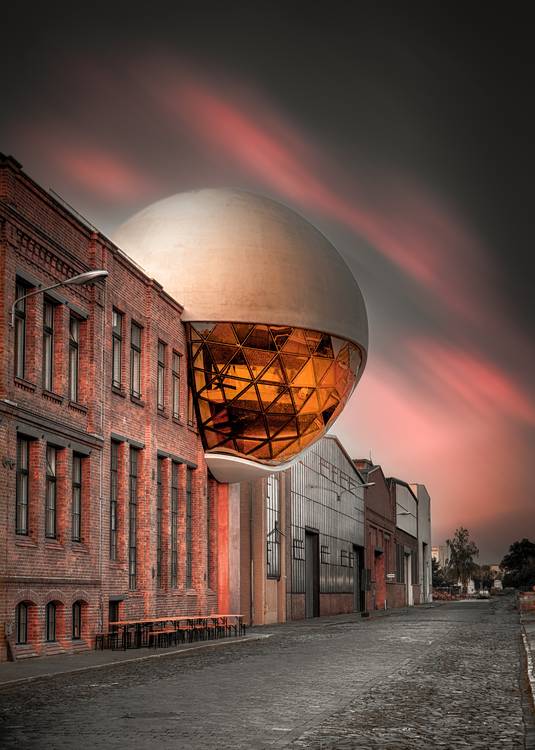 Niemeyer Sphere Leipzig im Sonnenuntergang.jpg (13947 KB)  from Dennis Wetzel