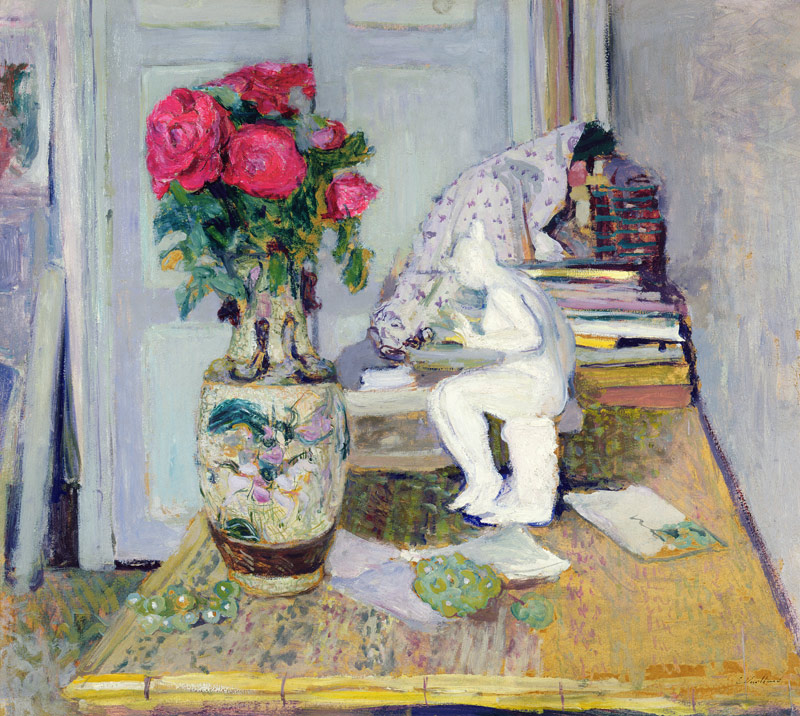 Statuette by Maillol and Red Roses, c.1903-05 (oil on board)  from Edouard Vuillard
