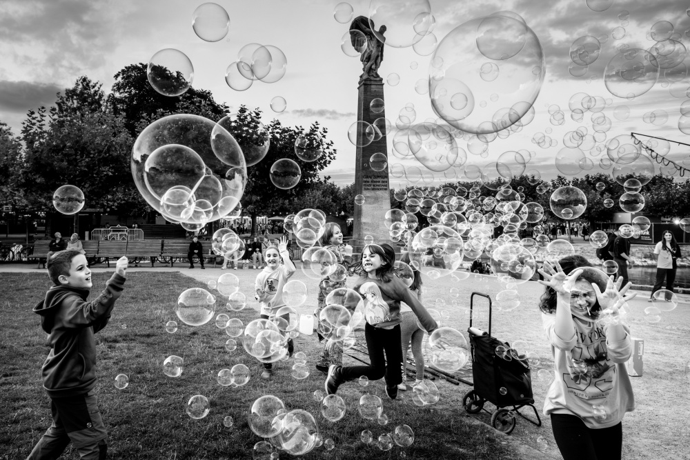 Excited with bubbles from Eiji Yamamoto