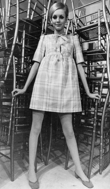 Twiggy wearing dolly dress with pink ribbons from English Photographer, (20th century)