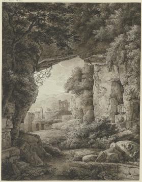 Felshöhle mit antiken Monumenten