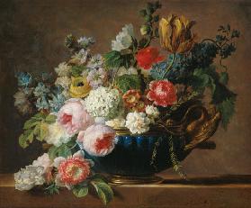 Vase of flowers