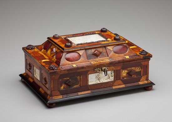Courtly amber casket from Gottfried Wolffram