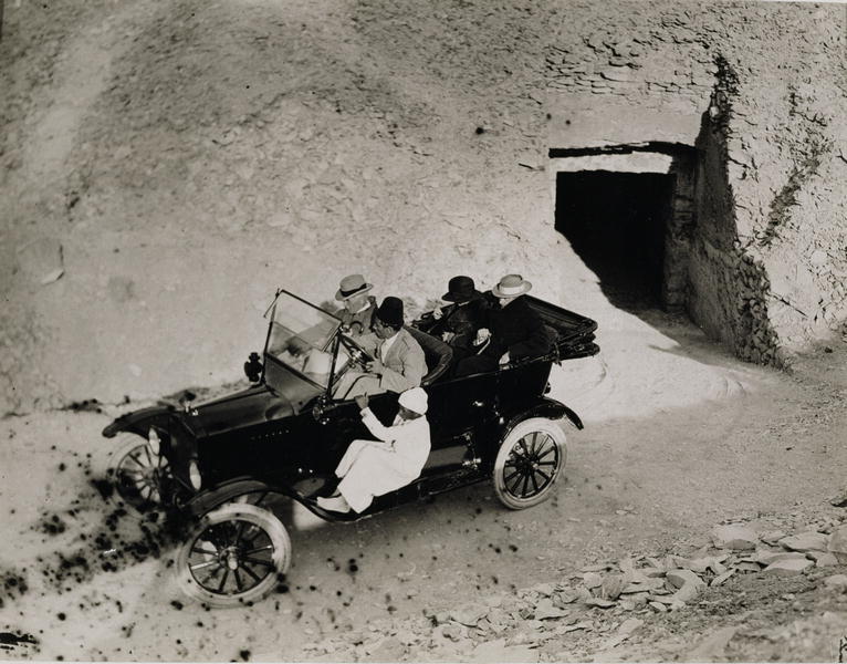 Lord Carnarvon''s first visit to the Valley of the Kings: Lord Carnarvon (1866-1923) and party in a  from Harry Burton