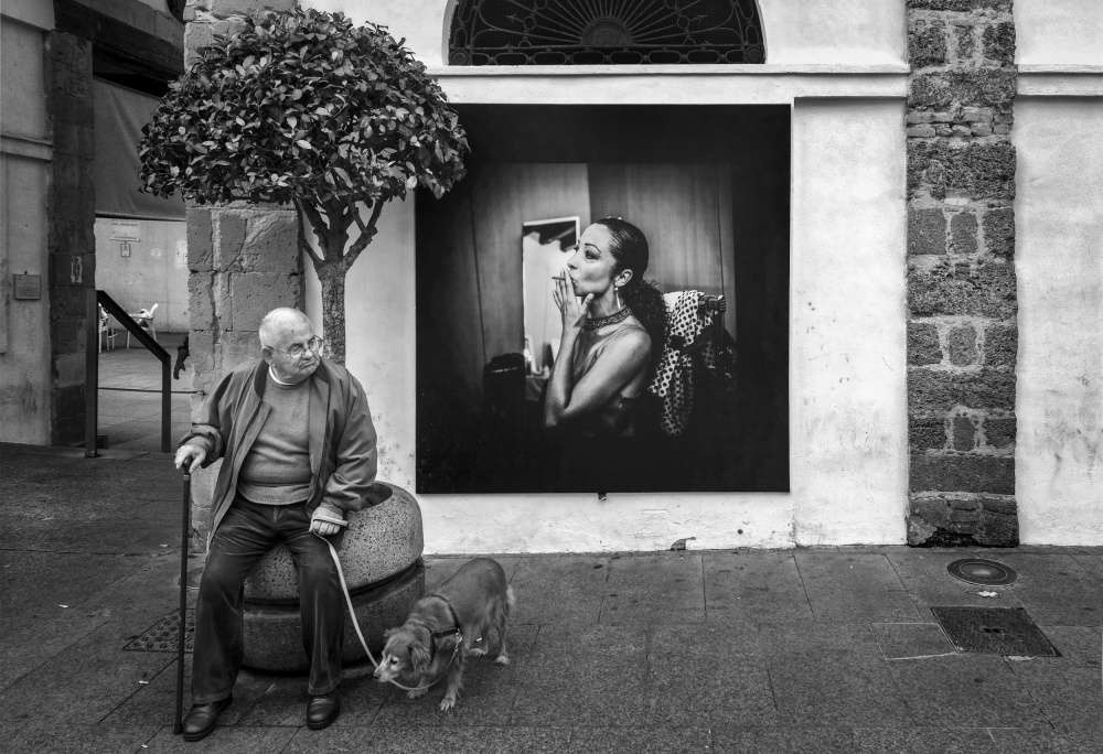 Un hombre y su perro from Holger Goehler