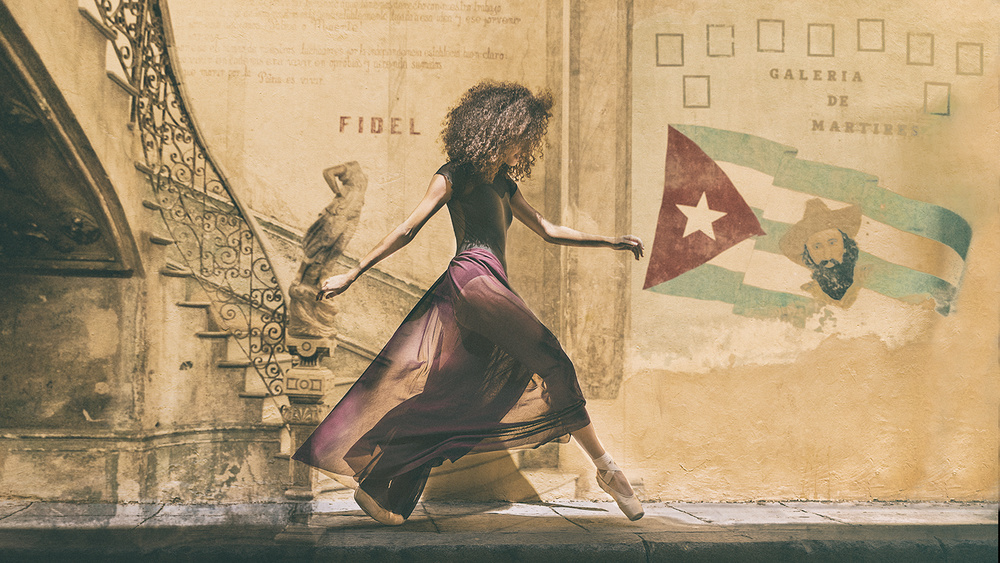Walking in Havana from Joan Gil Raga