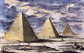 Giza , Pyramids