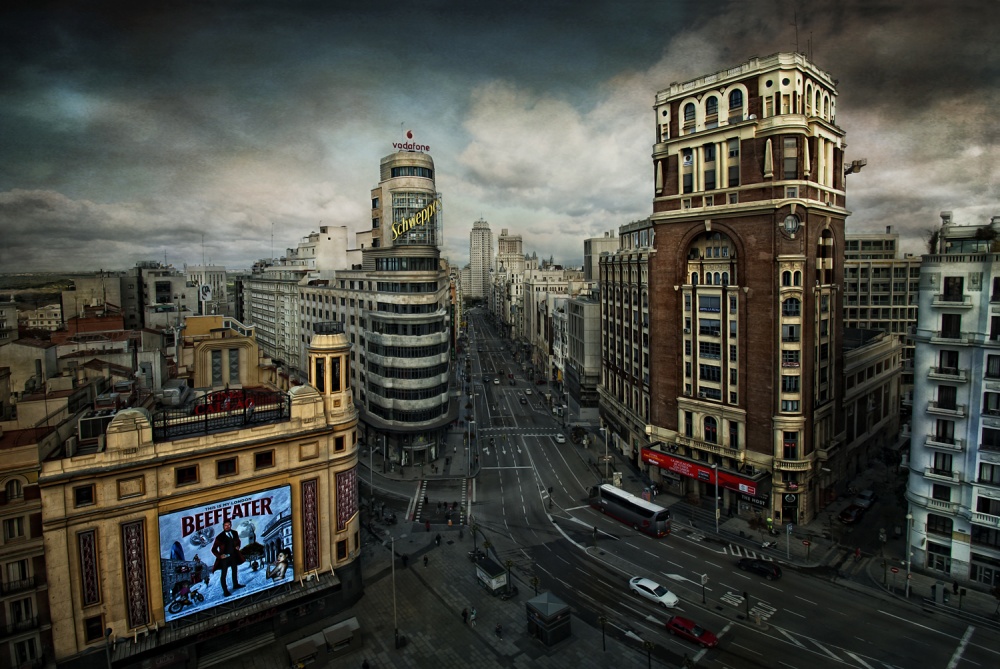 The dark city from Jose C. Lobato