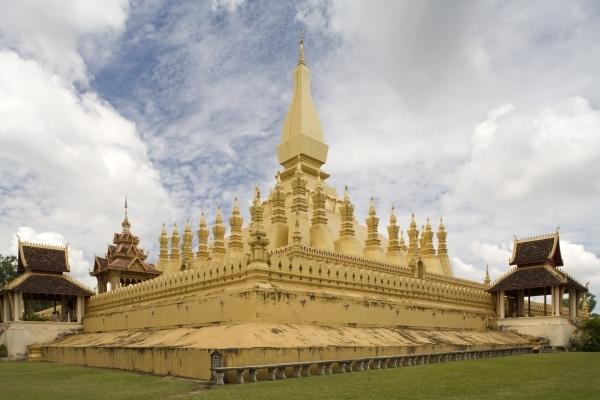 That Luang, Tempelanlage from Josef Müllek