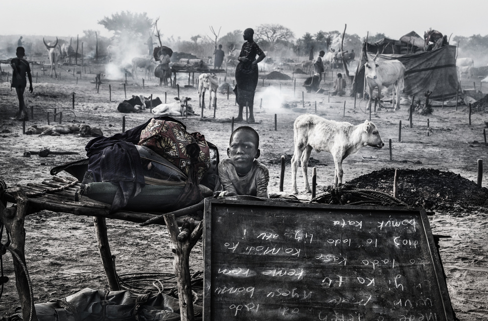 At a mundari cattle camp-II - South Sudan from Joxe Inazio Kuesta Garmendia