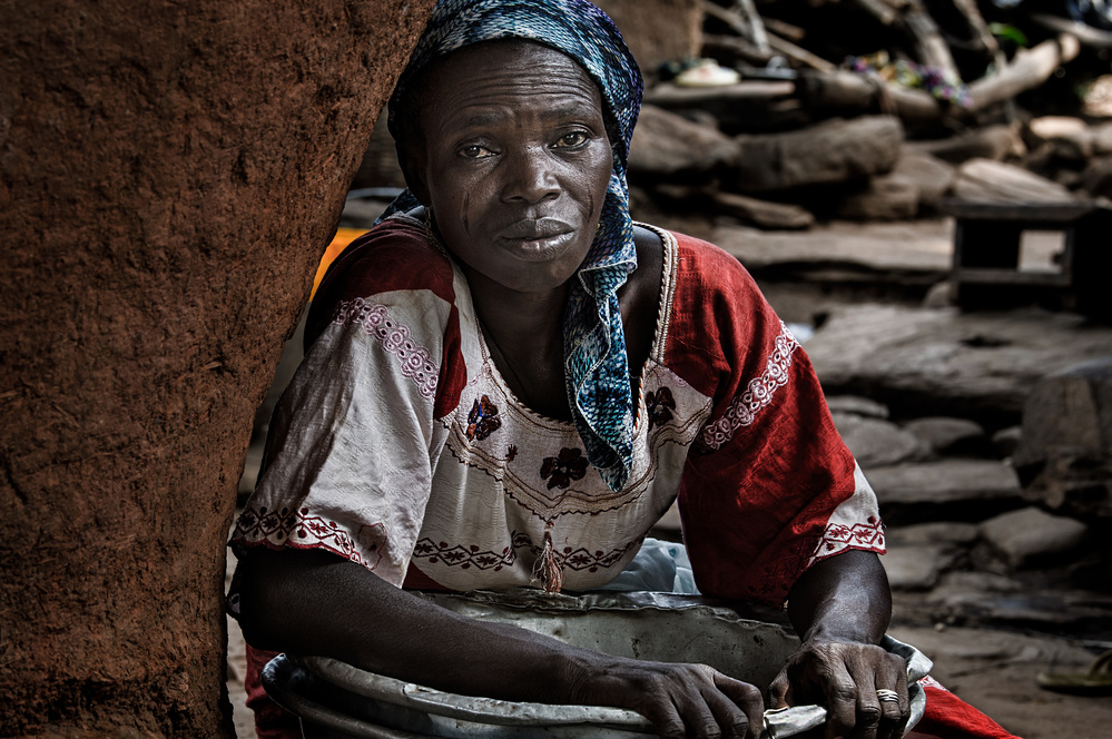 Sadness in her eyes - Benin from Joxe Inazio Kuesta Garmendia