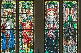 Kathedrale Sankt Nikolaus, Freiburg Glasfenster