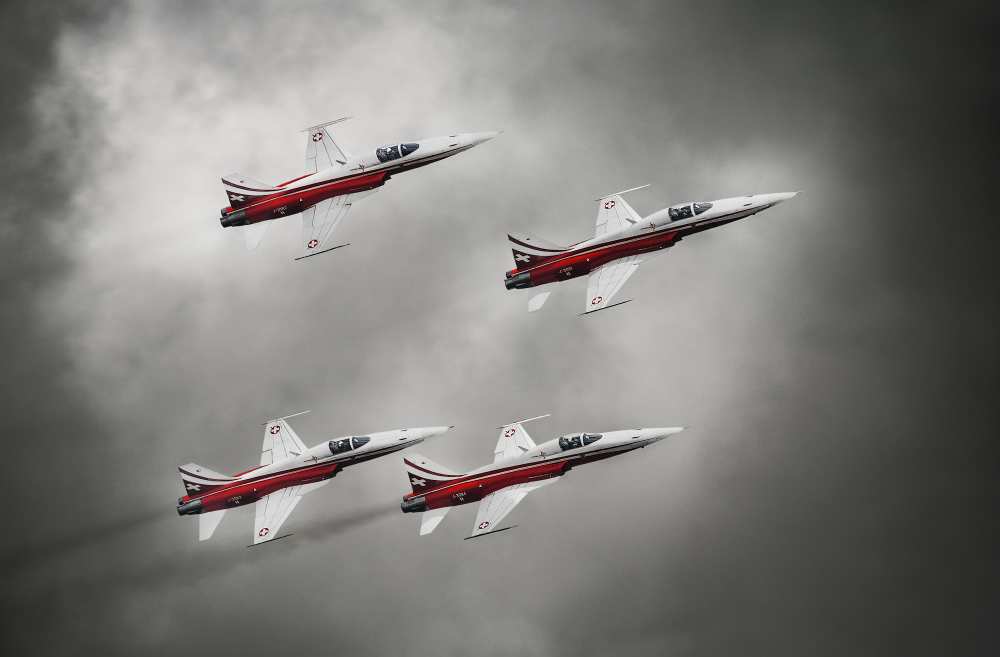 Patrouille Suisse from Leon