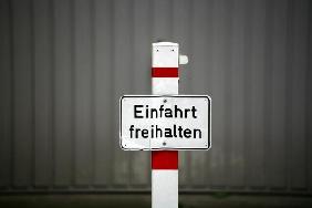 Einfahrt freihalten