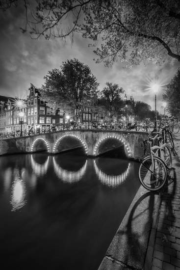 AMSTERDAM Idyllic nightscape from Keizersgracht | Monochrome