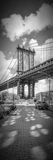 NEW YORK CITY Manhattan Bridge | upright slim panorama