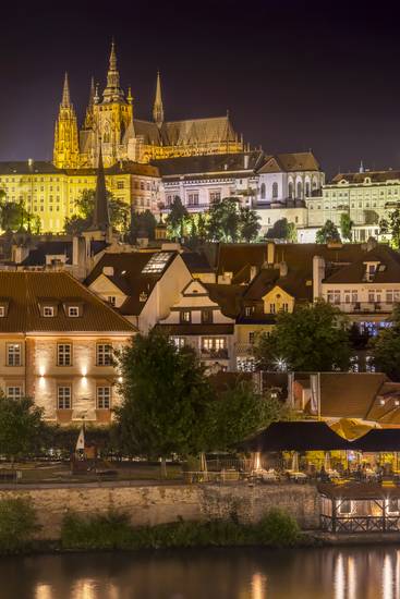 Prague Castle and St. Vitus Cathedral by night