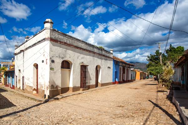 Crossroads in Trinidad, Cuba, House in Kuba from Miro May