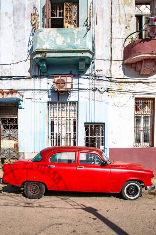 Red Oldtimer in Havana, Cuba. Street in Havanna, Kuba from Miro May