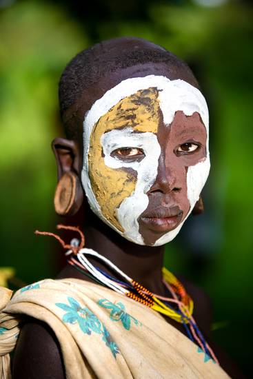 Fotografie, Portrait Afrikanische Frau aus dem Suri Stamm in Äthiopien.