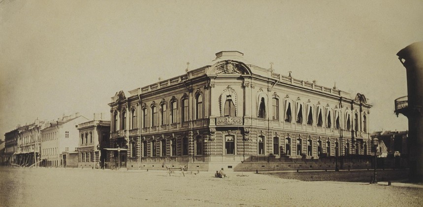 The Stroganov palace in Saint Petersburg from Mose Bianchi