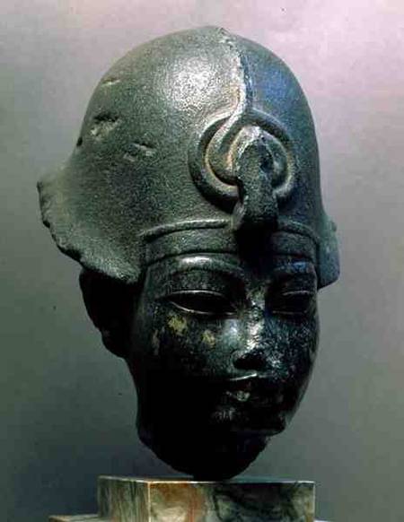 Head of Amenophis III from New Kingdom Egyptian