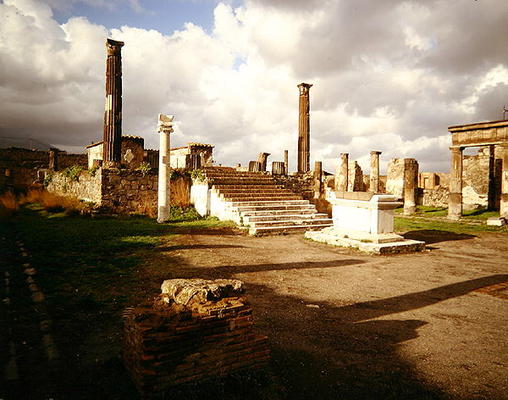 View of the Temple of Apollo (photo) from 