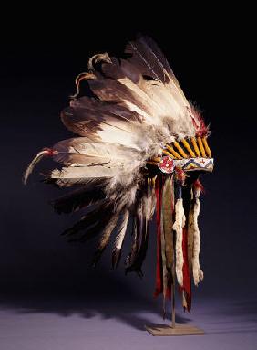 A Fine Sioux War Bonnet, Sewn With Twenty-Nine Eagle Feathers