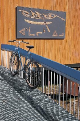 Bicycle at barrier , Baffin Island , Canada (photo) 