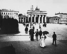 Berlin / Brandenburg Gate / Photo / Levy