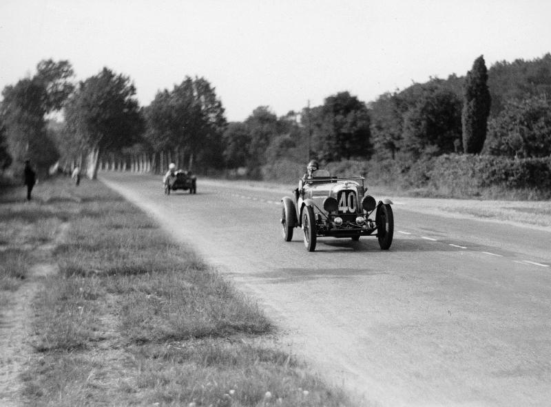 Lagonda Rapier Special, Le Mans 24 Hours. The entry of Lord Freddie de Clifford and Charles Brackenb from 