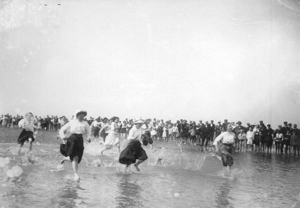 Travel / Sea bathing in Buesum 1911
