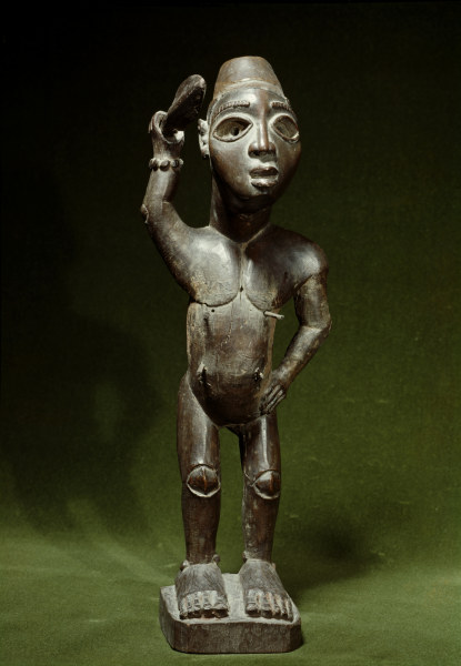 Speerschwingender Mann, Kongo / Holz from 
