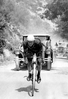 Tour de France 1929, 13th leg Cannes/Nice on July 16 : Benoit Faure on the Braus pass