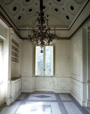 The small salon on the first floor, 16th century (photo) from 