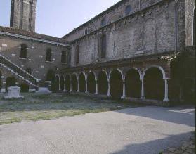 View of the Cloisters (photo)