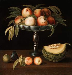 Goblet vase with peaches, pumpkin and figs