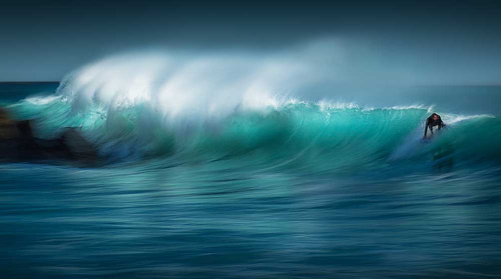 RIDING THE WAVE from Paolo Lazzarotti