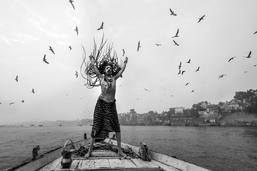 Naga Sadhu posing on boat at varanasi from Prithul Das